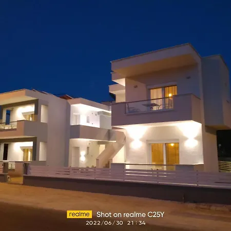 Summer Feelings * Skála Sotíros