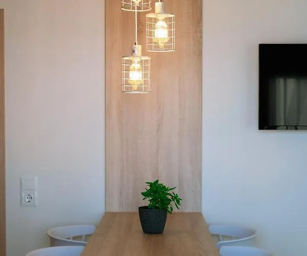 Apartment Summer Feelings